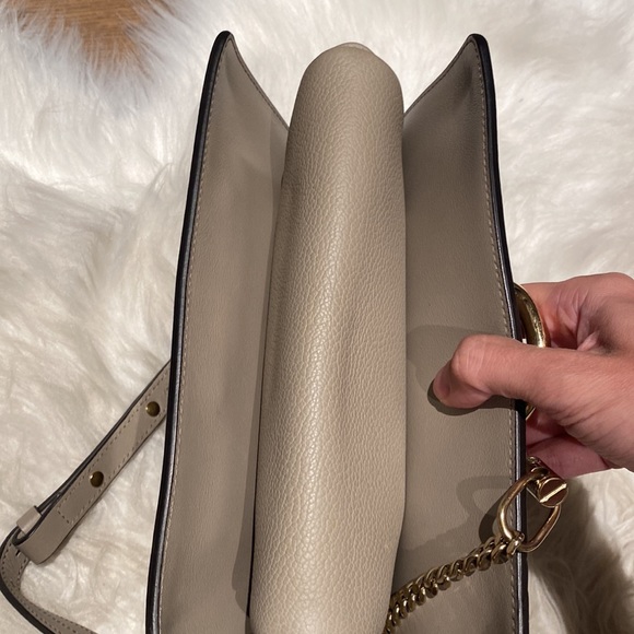 Chloe Faye Cross Body - Picture 9 of 9